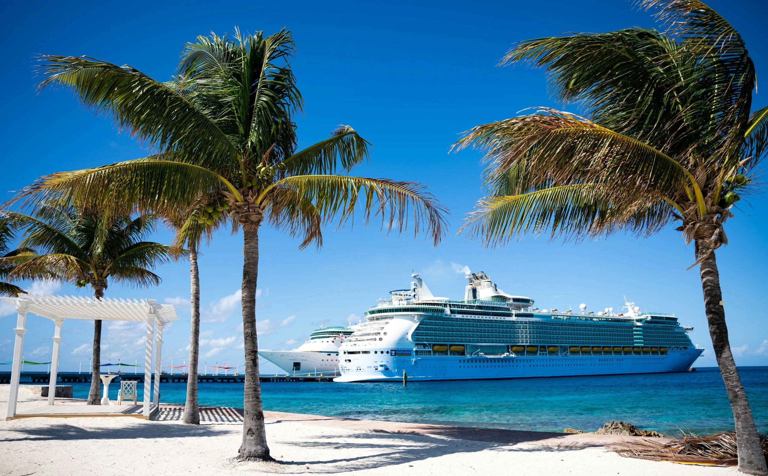 Smart Booking Tips For Solo Cruisers